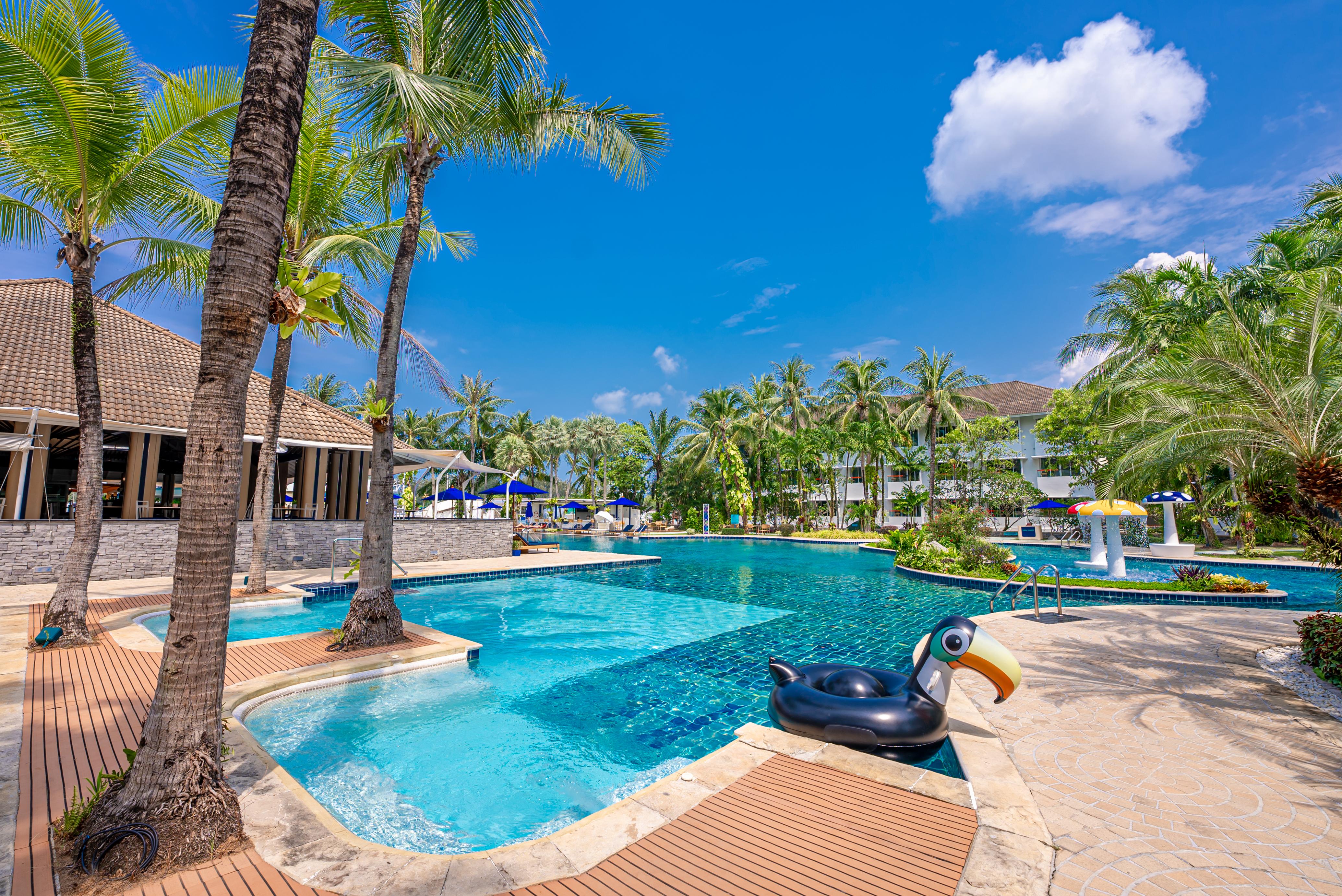 Nh Boat Lagoon Phuket Resort Bagian luar foto