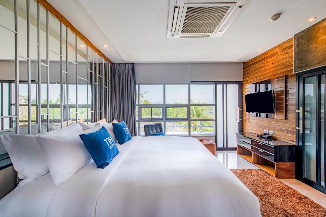 Nh Boat Lagoon Phuket Resort Bagian luar foto