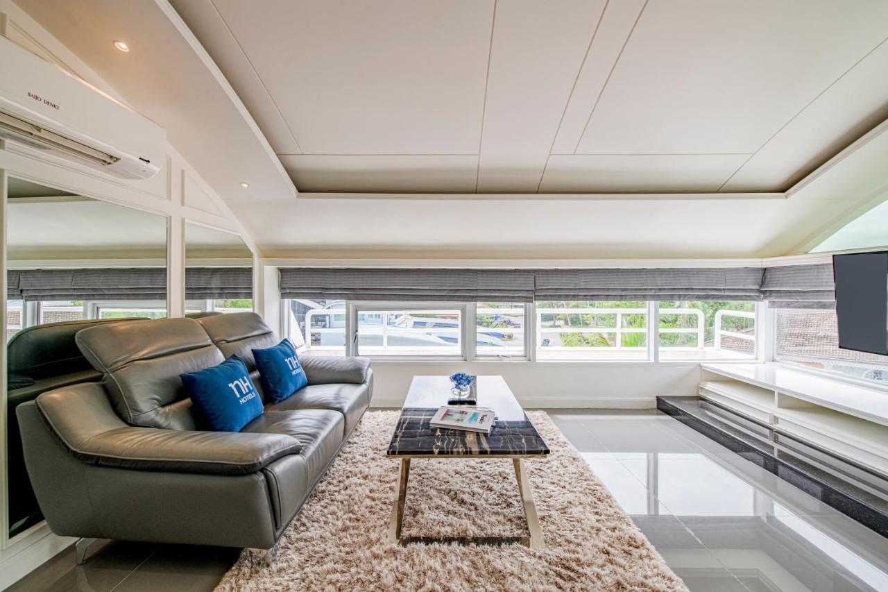 Nh Boat Lagoon Phuket Resort Bagian luar foto